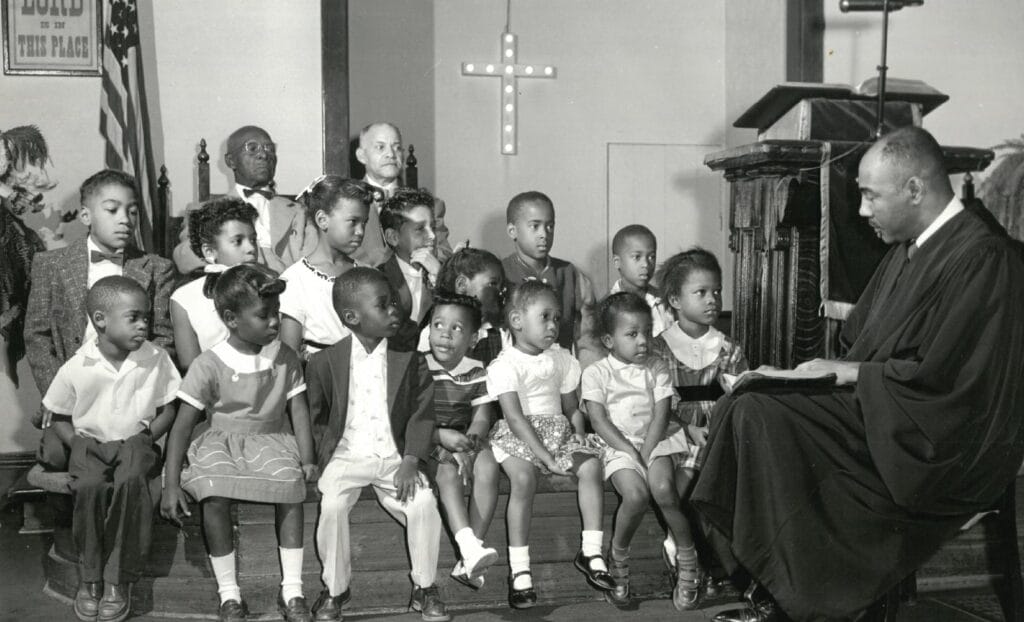 1969 - The Council welcomes the first residents in 300 apartments designed for low and medium income families. Now known as Oakridge Neighborhood Services, the non-profit has since served the housing & human service needs of over 20,000 families and 75,000 individuals.